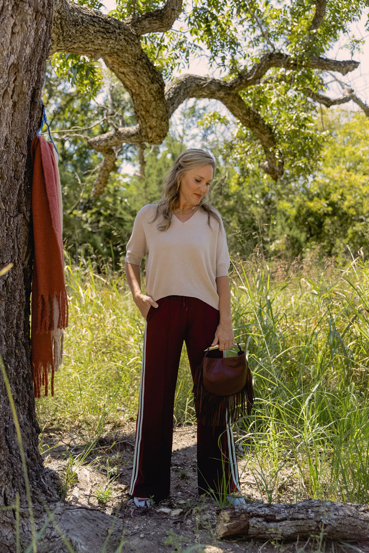 ITALIAN V-NECK LUXE KNIT TOP