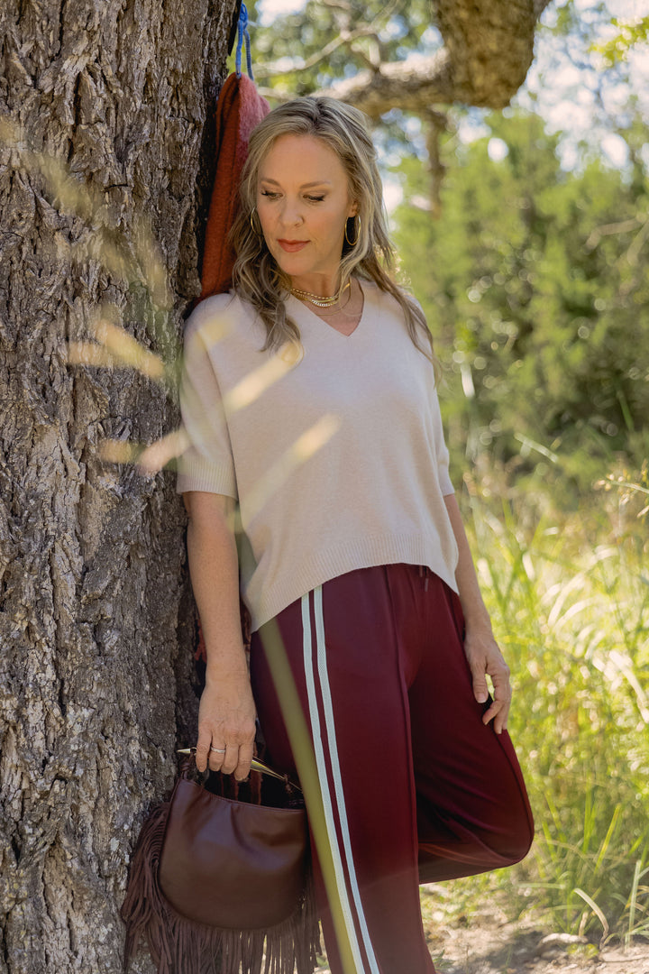 ITALIAN V-NECK LUXE KNIT TOP