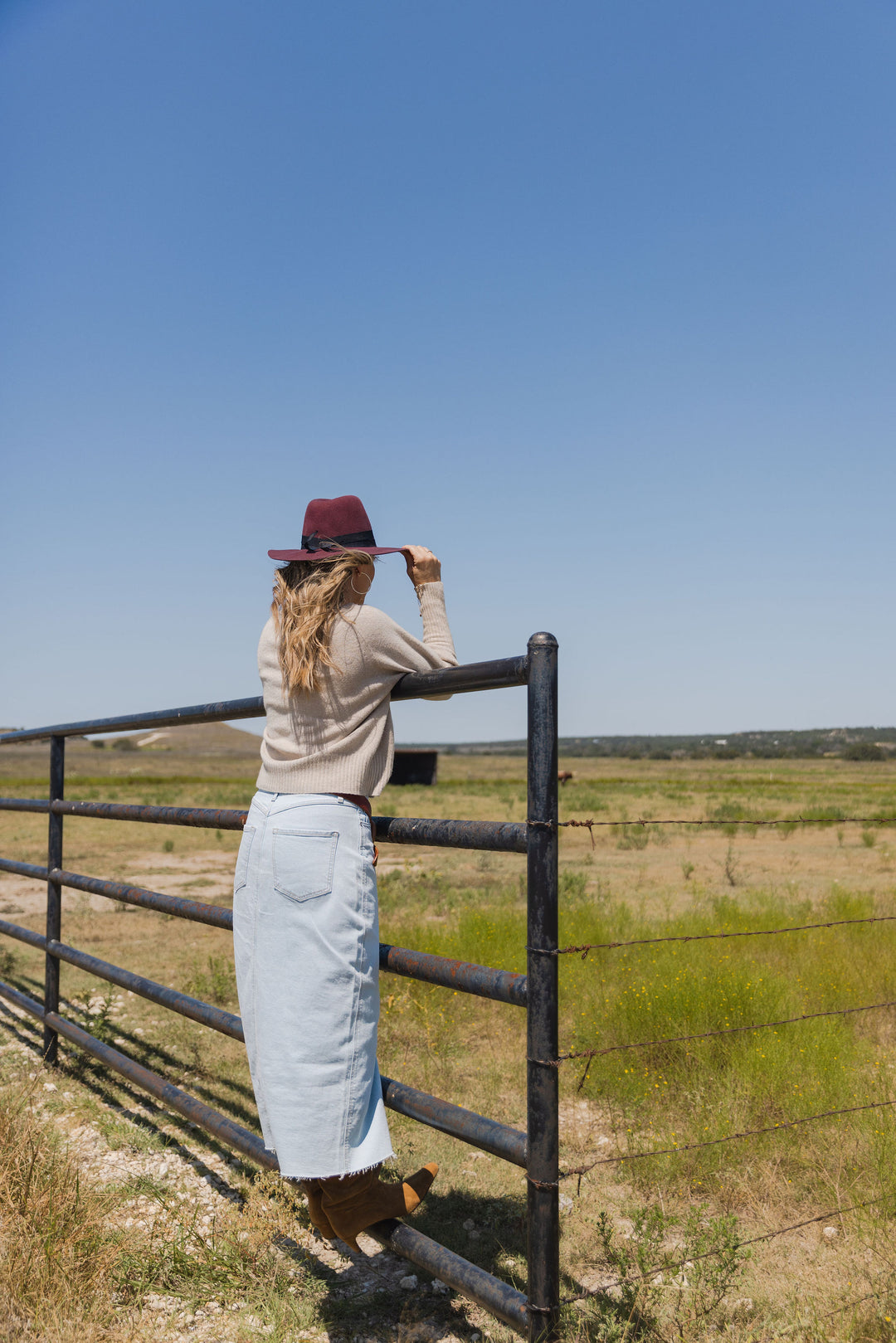 Bubble Sleeve V-Neck Knit Sweater