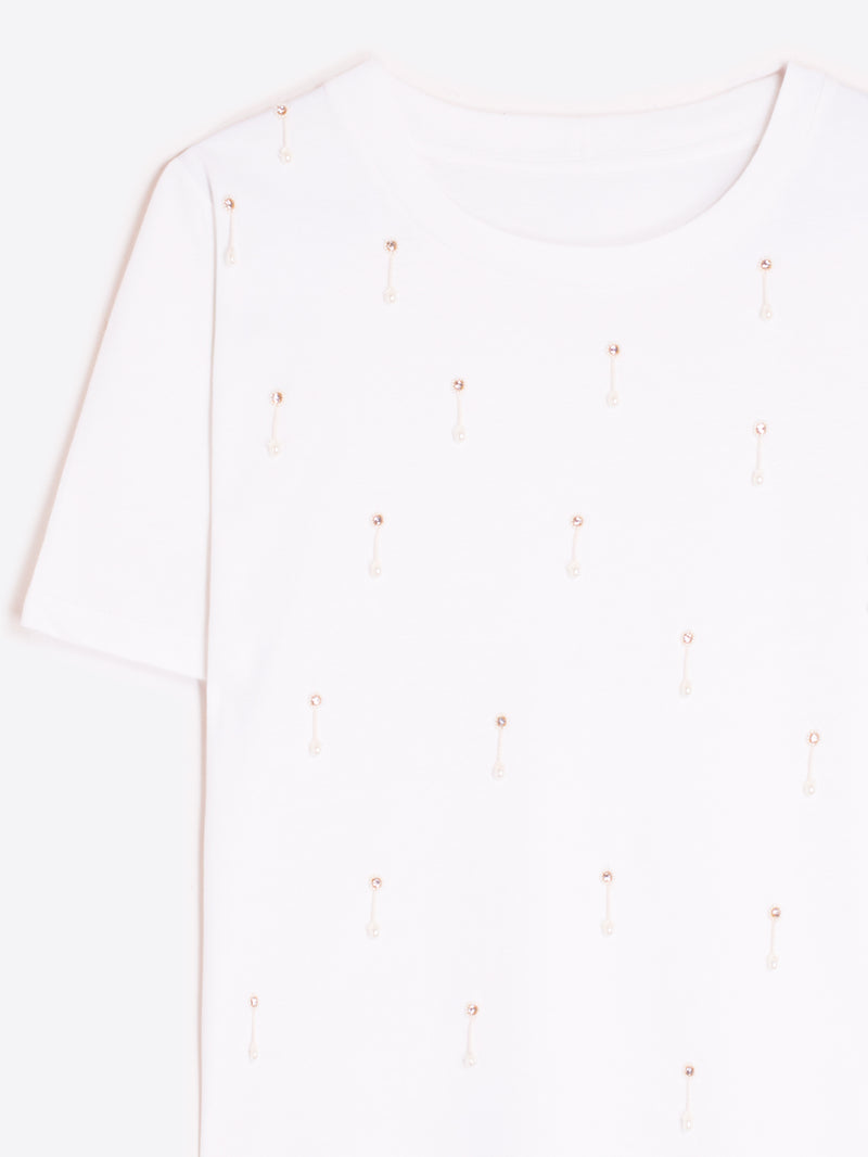 WHITE T-SHIRT WITH RHINESTONES