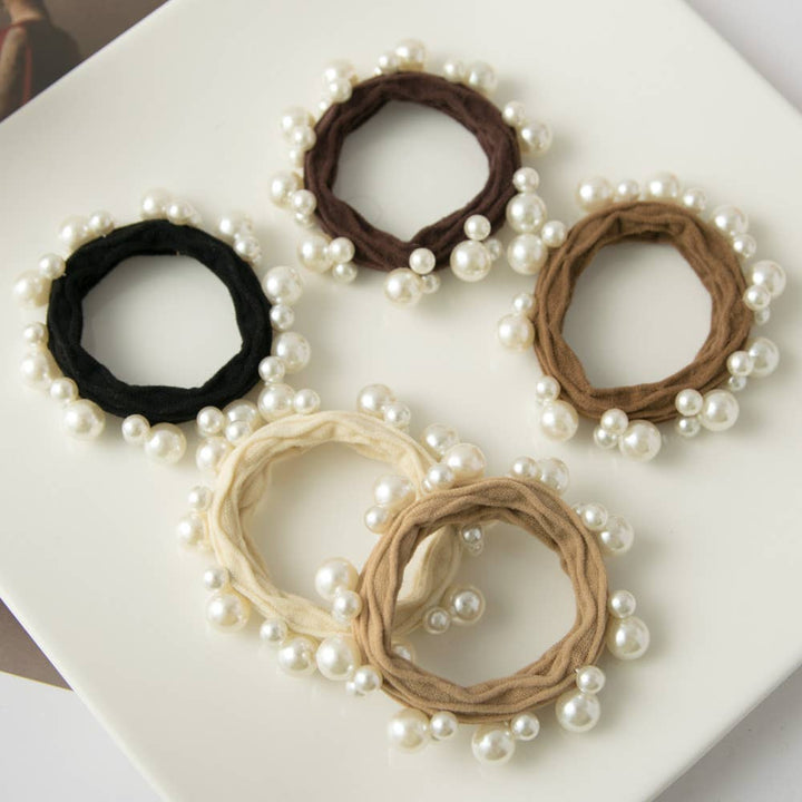 Textured Seamless Pearl Hair Tie