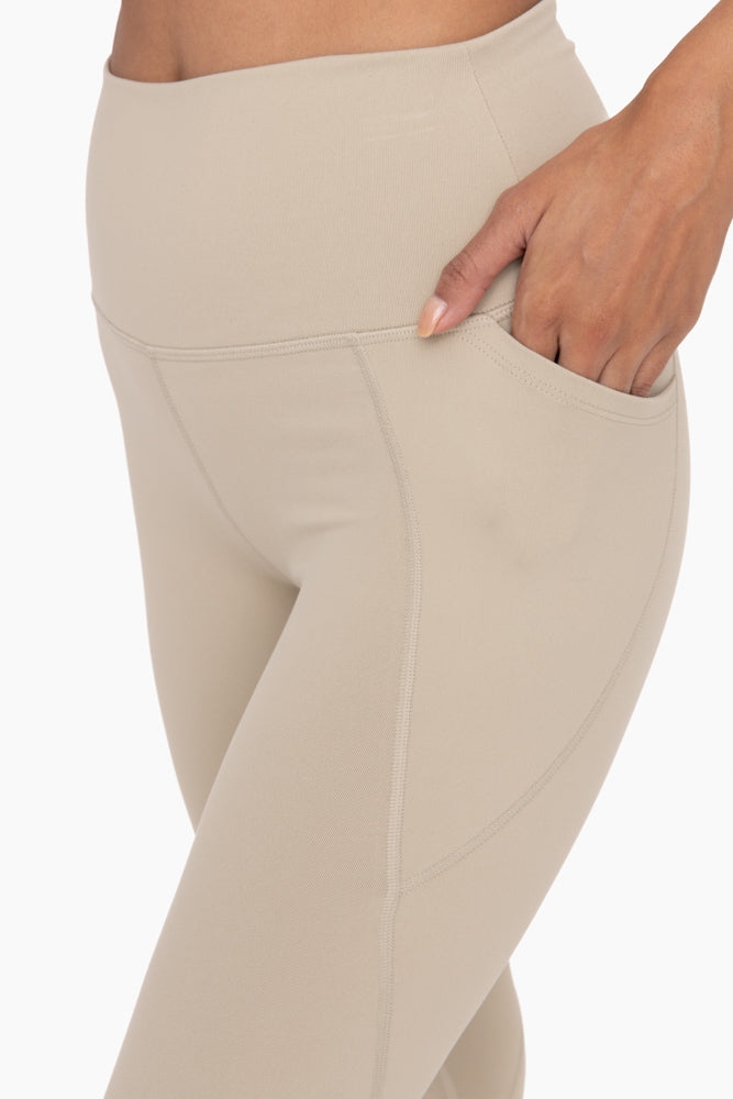 Tapered Band Essential Solid Highwaist Leggings