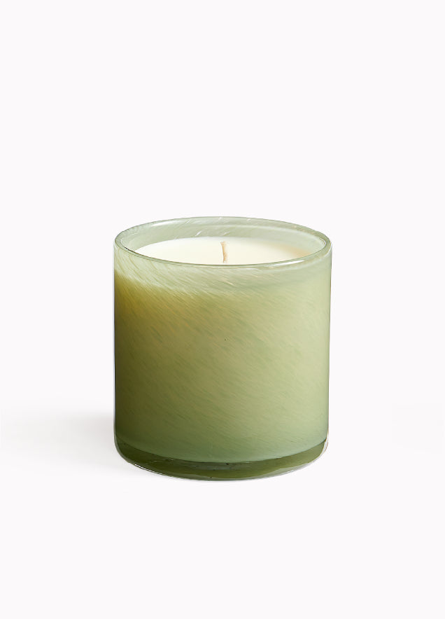 Fresh Cut Gardenia Signature Candle (15.5 oz)